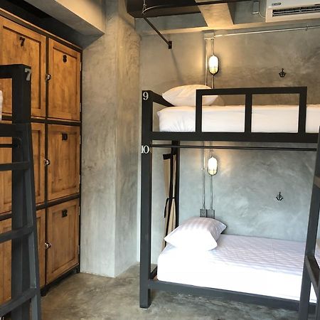 Blackjack Bar And Hostel チャウエン エクステリア 写真