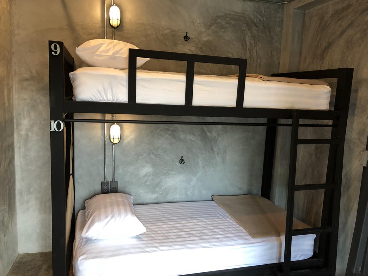 Blackjack Bar And Hostel チャウエン エクステリア 写真