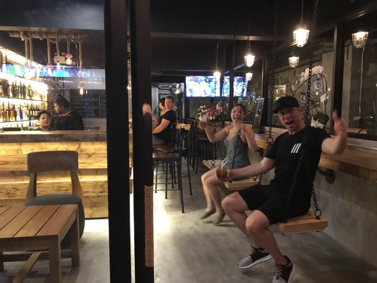 Blackjack Bar And Hostel チャウエン エクステリア 写真